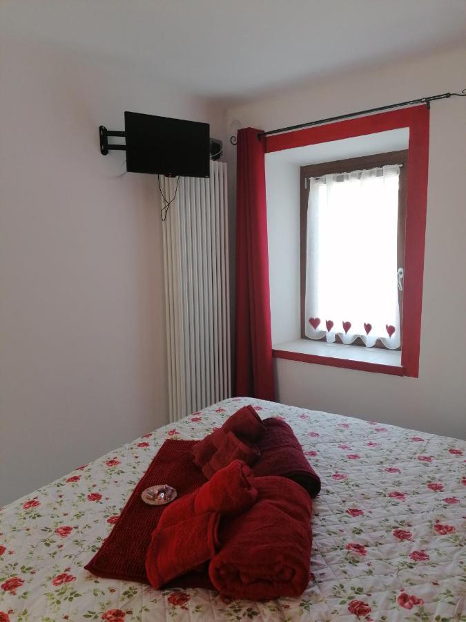 Casa Vacanza La Rosa Vinadio Εξωτερικό φωτογραφία